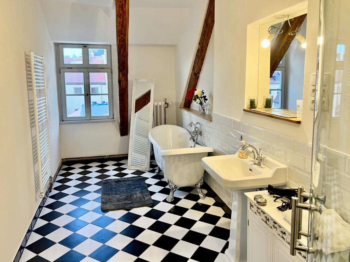 Oswald Hempel 5 Zimmermaisonette Und 3 Loftwohnung Apartment *